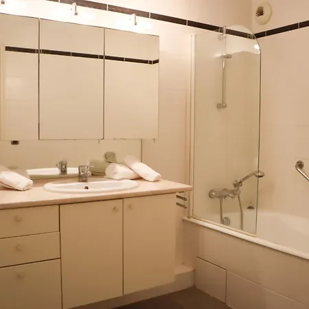 Cristal Croisette-5 By Interhome